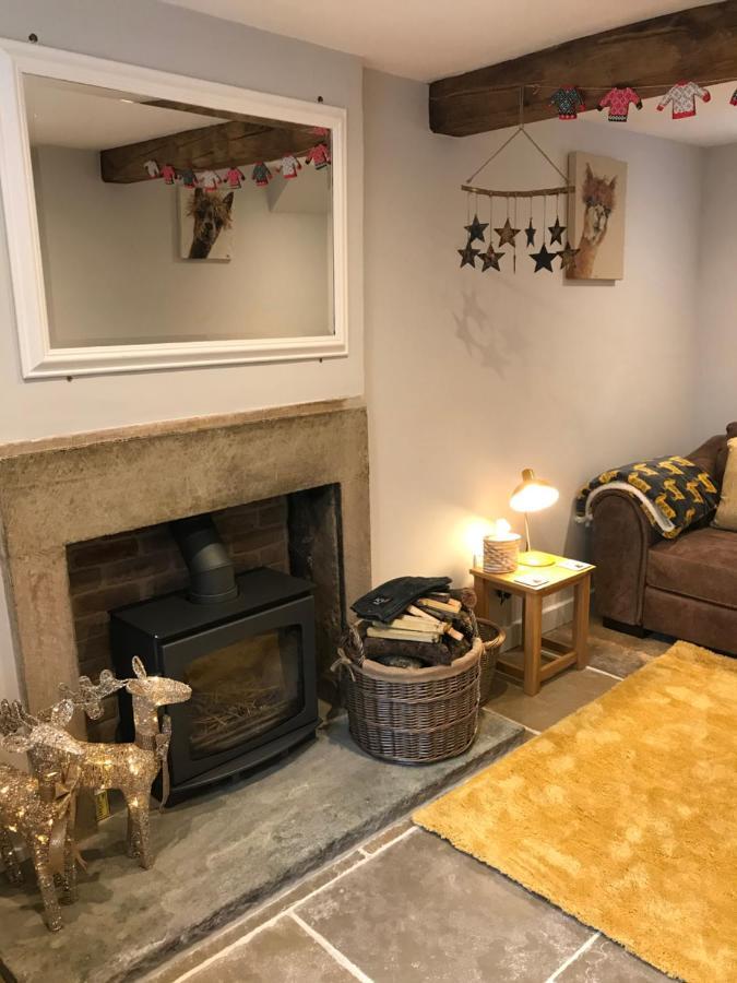 Rustic Retreats Jacks Cottage With Hot Tub & Alpaca Walking Experiences Matlock  Esterno foto